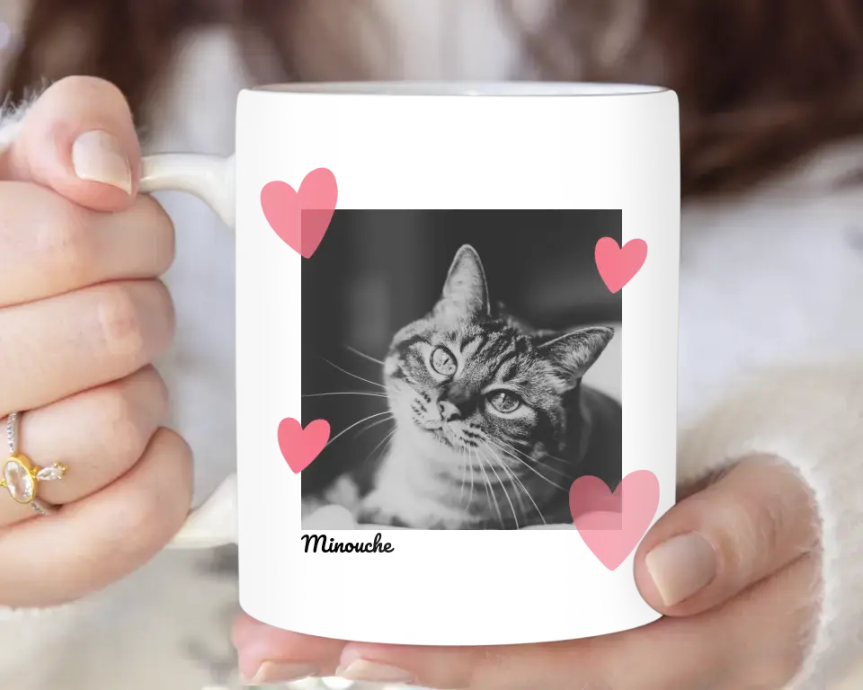 Carré photoNoir et blanc avec coeur et prénom - Mug Personnalisé